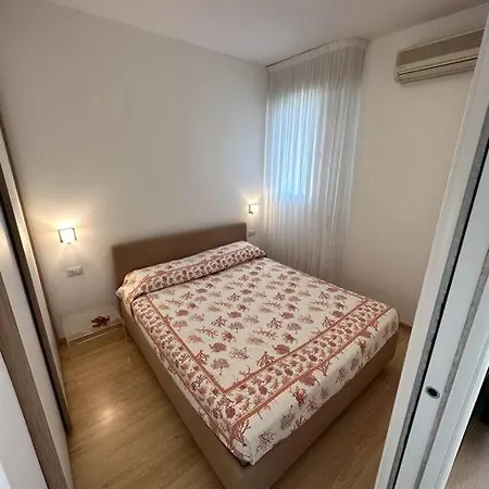 Fronte Mare Con Piscina Apartment *