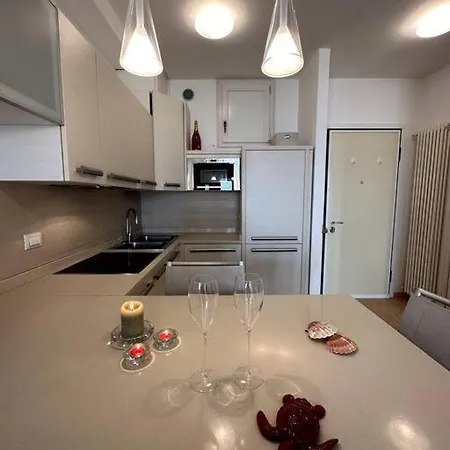 Fronte Mare Con Piscina Appartamento Lido di Jesolo